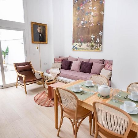 Pop Art Historia De Conde Negro Con Patio Privado Apartment Sevilla Exterior foto